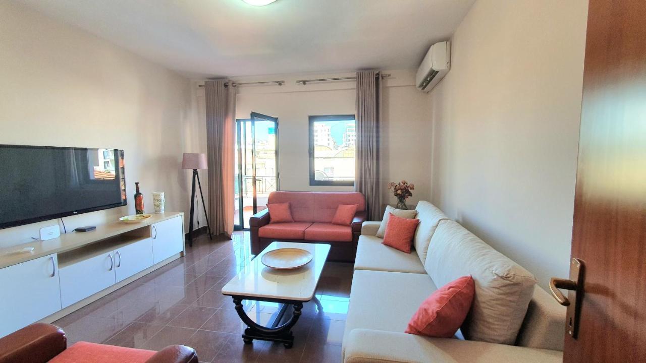 Star Apartment Τίρανα Εξωτερικό φωτογραφία