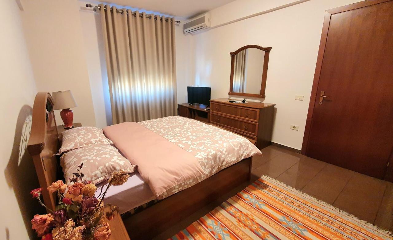 Star Apartment Τίρανα Εξωτερικό φωτογραφία