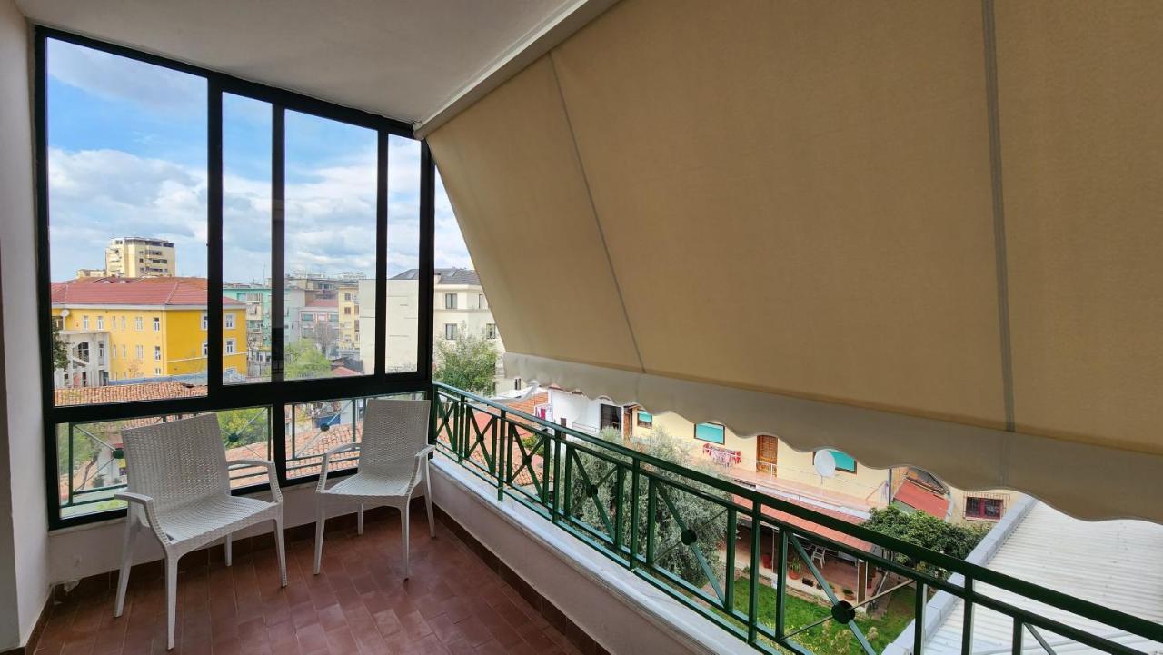 Star Apartment Τίρανα Εξωτερικό φωτογραφία